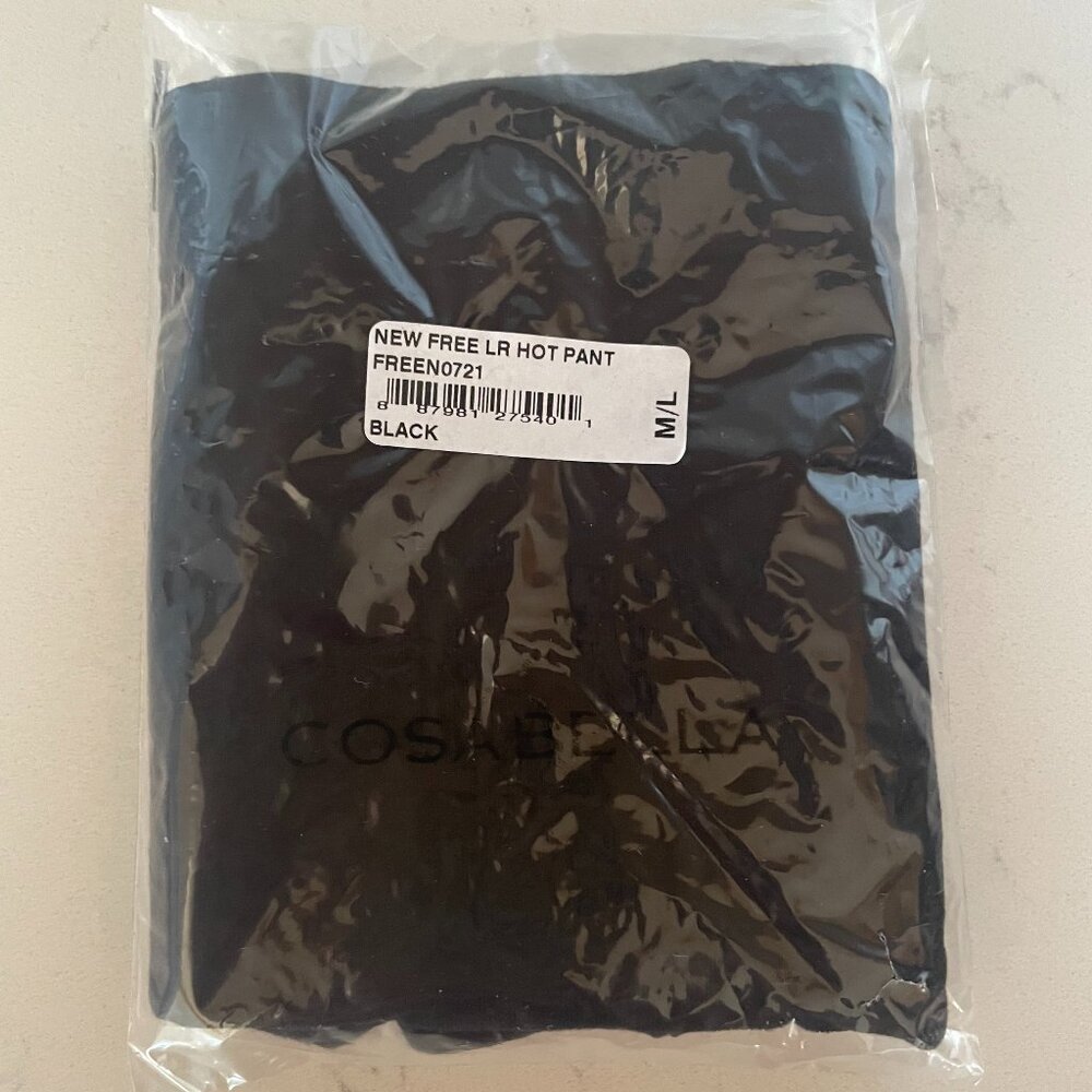 Cosabella Free Low Rise Boy Short Hot Pant in Black, Size M/L, NWT
